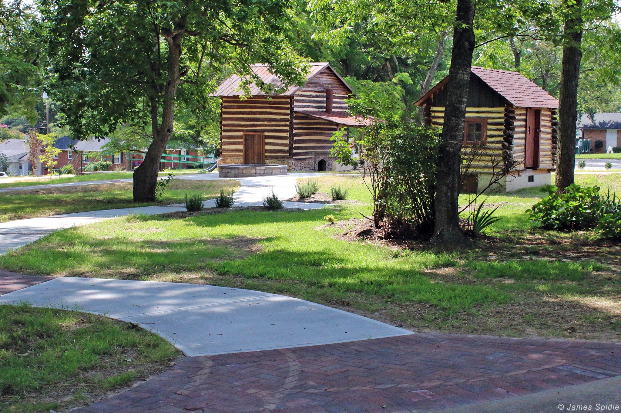 Fuquay-Varina Friends of the Museums welcomes people to Ashworth Park